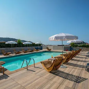 Отель Novotel Centre Vieux, Ницца