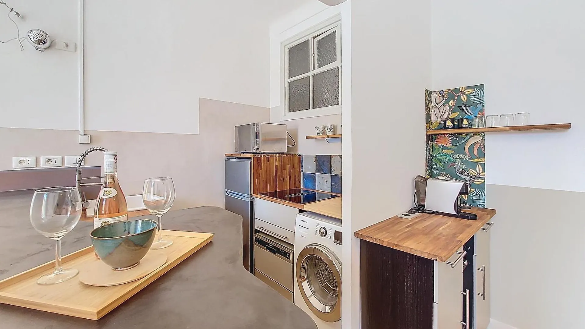 Apartment Nestor&Jeeves - City Trip - Central - Balcony Nice